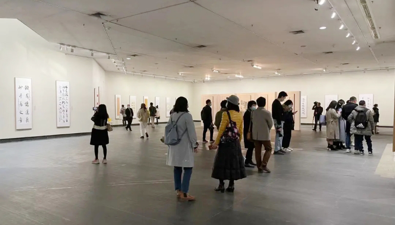 http://www.gzarts.edu.cn/__local/B/68/20/6117F8530819E0DB1BCC5AF778F_F2CAD0B0_33726.jpg